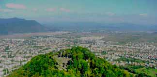 Легенди про походження назви міста Хуст Легенди про походження назви міста Хуст