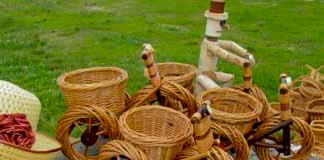 Подорож в село Іза Лозоплетіння в селі Іза