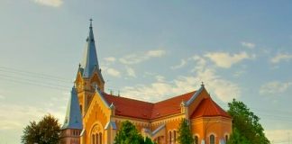 Святий Мартин – символ Мукачева Костел святого Мартина, Мукачево