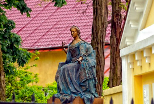 Памятник Марії-Терезії в Ужгороді