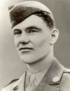 Роберт Максвелл в складі британської армії