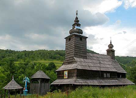 Церква в селі Буківцьово в 2008 році