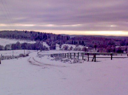 Село Івашковиця взимку