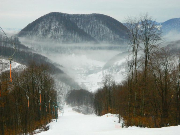 Гірськолижний комплекс «Великий» в селі Калини