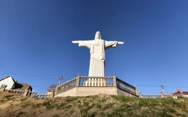 Скульптурна композиція “Христос Спаситель” у Трускавці