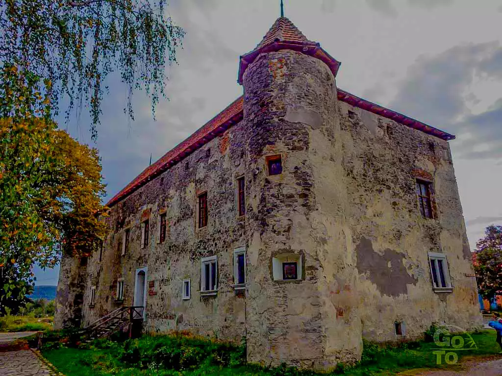 Замок «Сент-Міклош» (Чинадіївський)