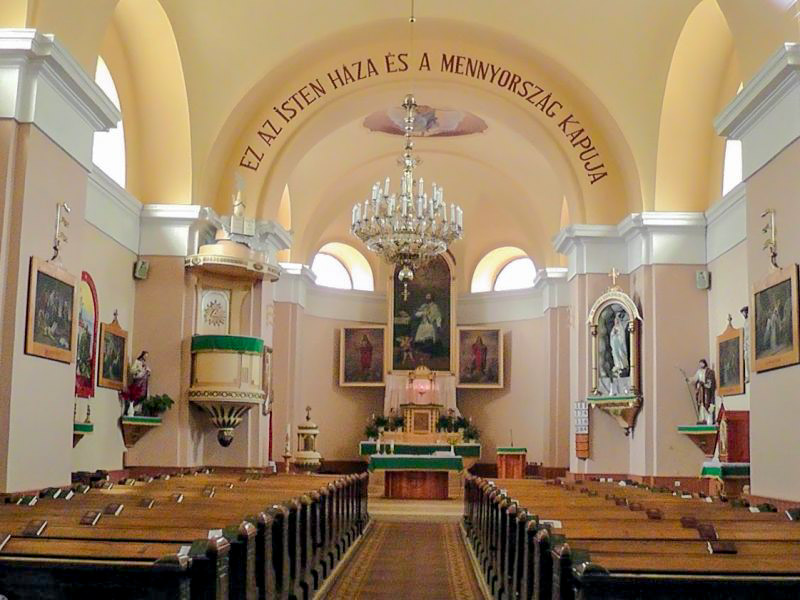 Римо-католицький костел св. Яна Непомука