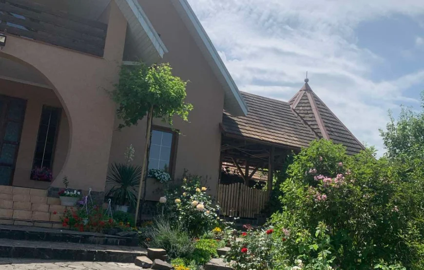 Гостьовий будинок «Polychko Winehouse»