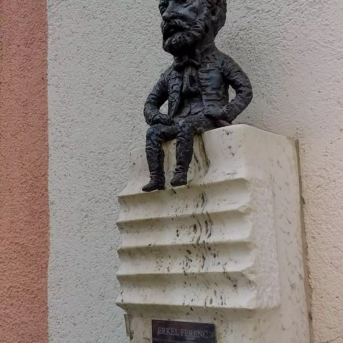 Міні-скульптура Ференц Еркель