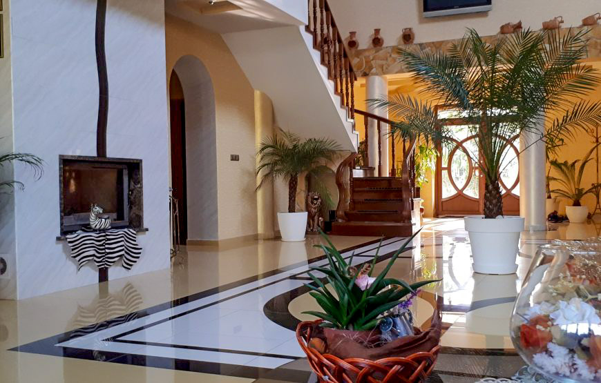 Hotel „Villa Fenix“