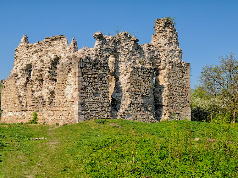 Середнянський замок тамплієрів