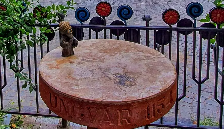 Міні-скульптура «Мухаммад аль-Ідрісі»