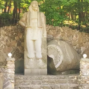 Пам'ятник «Пинтя Вєлєт» (Пинтя Хоробрий)