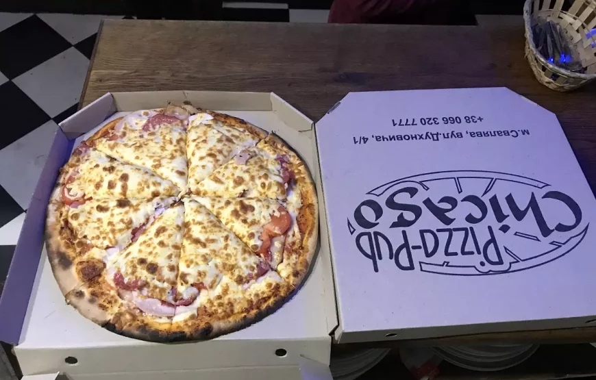 Пиццерия “Pizza-Pub Chicago”