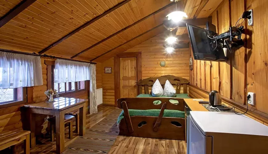 Тримісний номер у садибі "333" (Яремче)