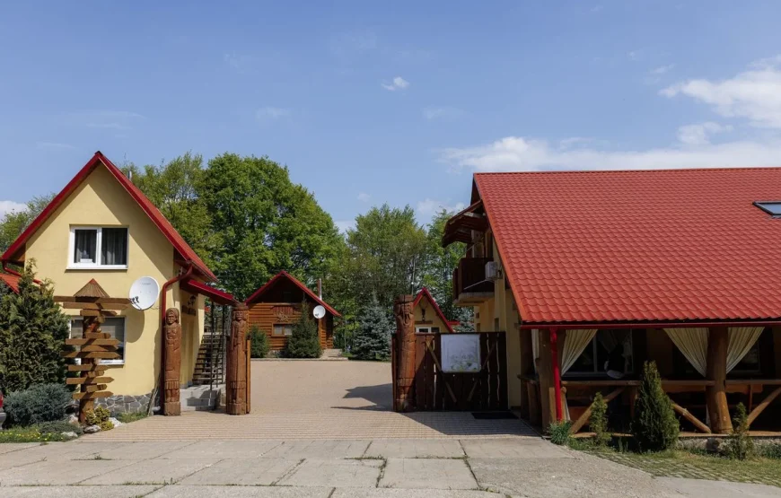 Готель «Лісова казка»