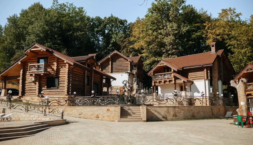 Котедж з 2 спальнями у готелі Molfar Resort Hotel & Spa