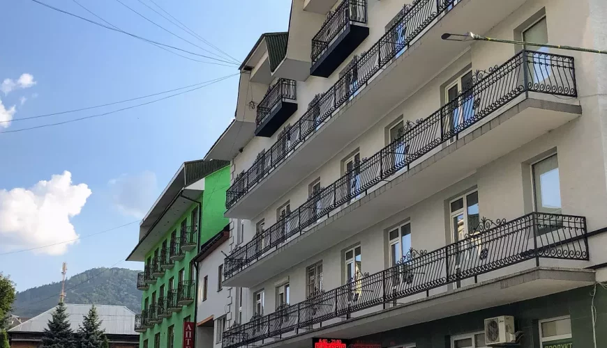 Готелі у Воловці