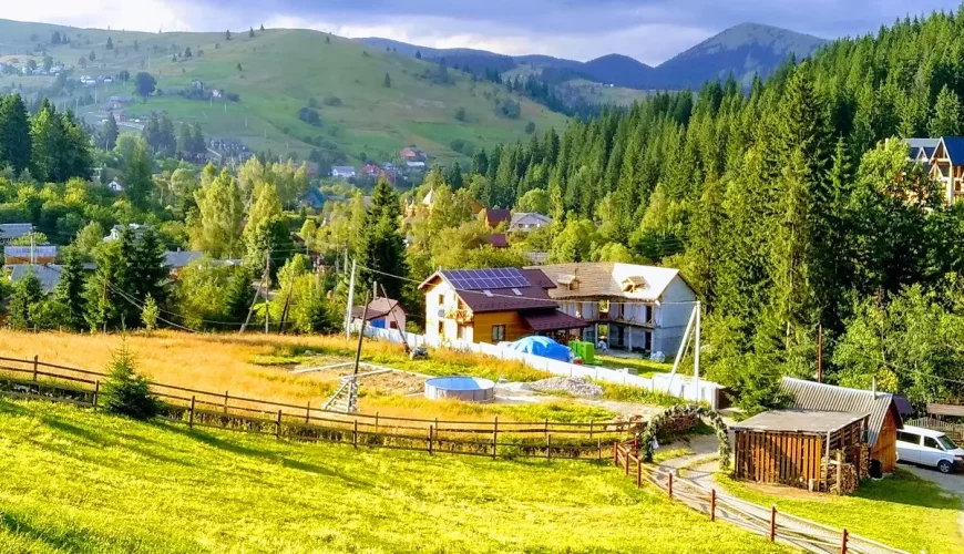 Приватний сектор у Яблуниці