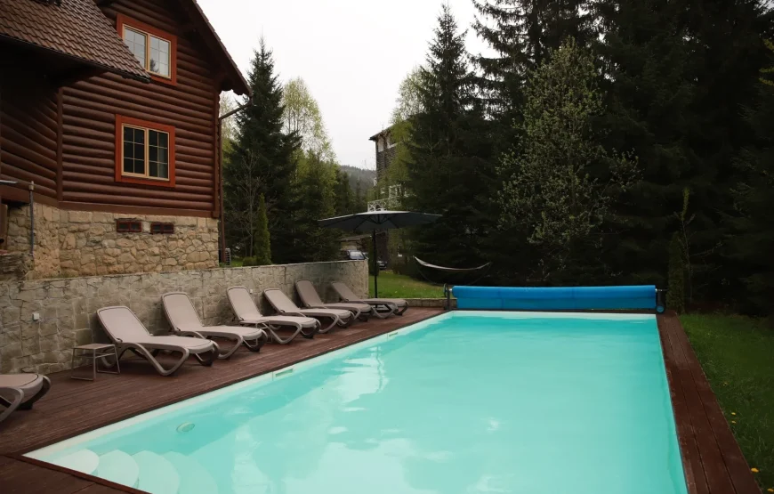 Маєток «Ліс і Гори»