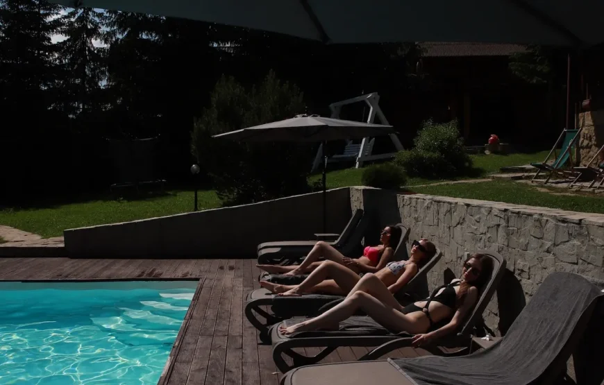 Маєток «Ліс і Гори»