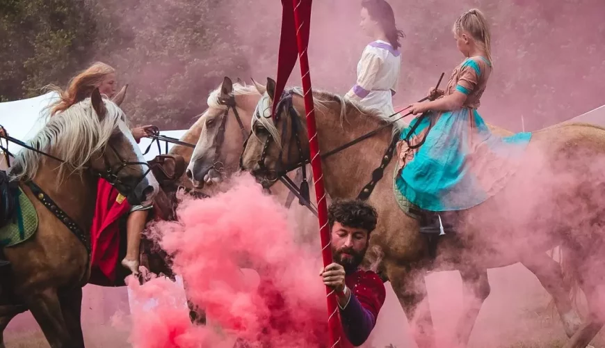 Фестиваль “Ту Стань”!