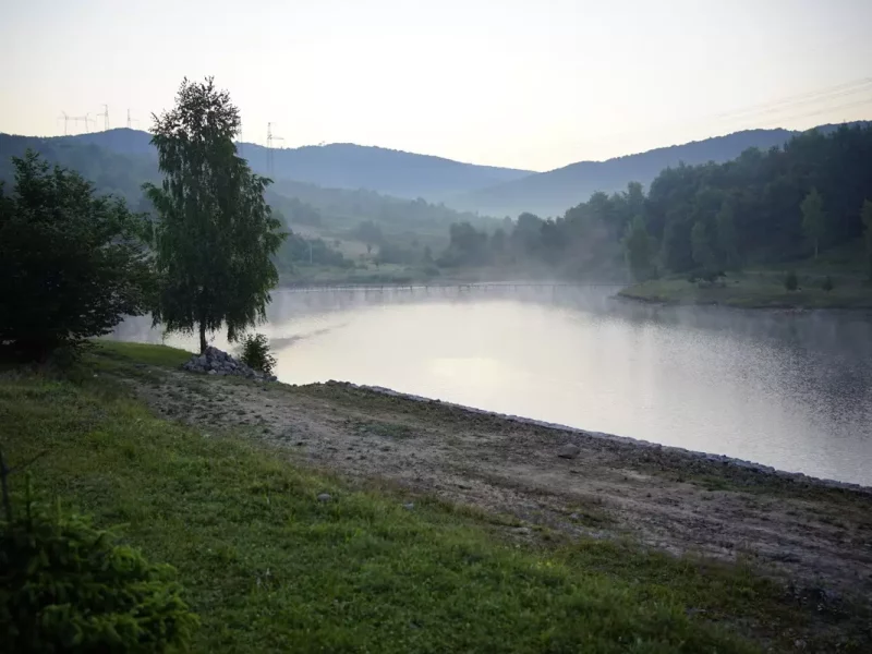 Озеро «Довгий струмок» у Тур'я Поляні