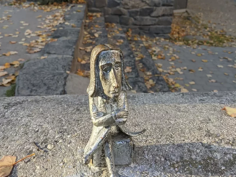 Міні-скульптура «Ференц Ліст» в Ужгороді