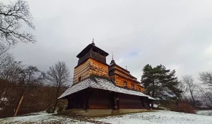 Церква Покрова Пресвятої Богородиці в селі Кострина