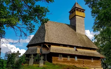 Нижня церква Миколи Чудотворця в селі Середнє Водяне