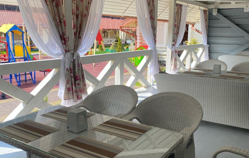 Готельно-ресторанний комплекс Michelle’s Travel House