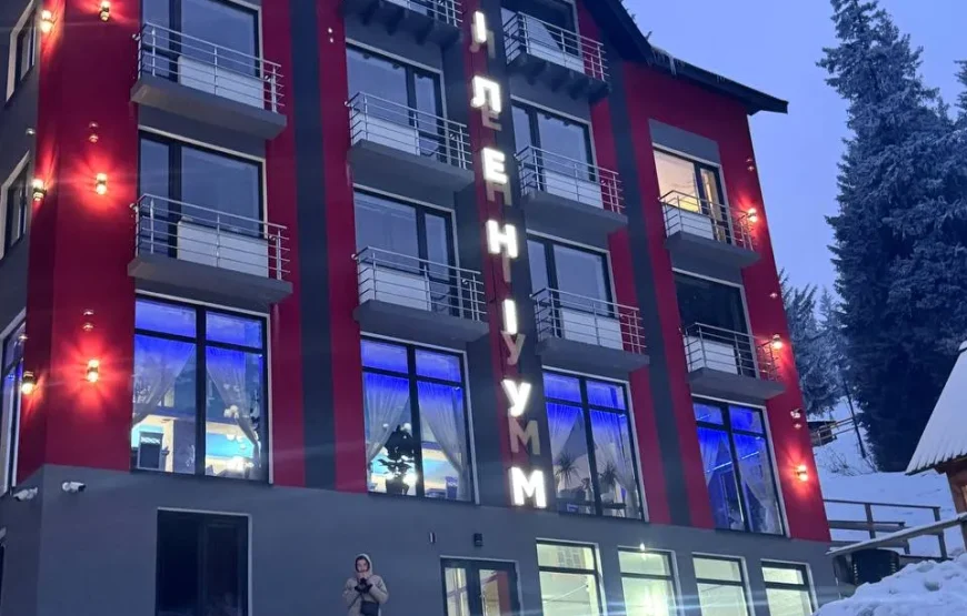 Готель “Міленіум”