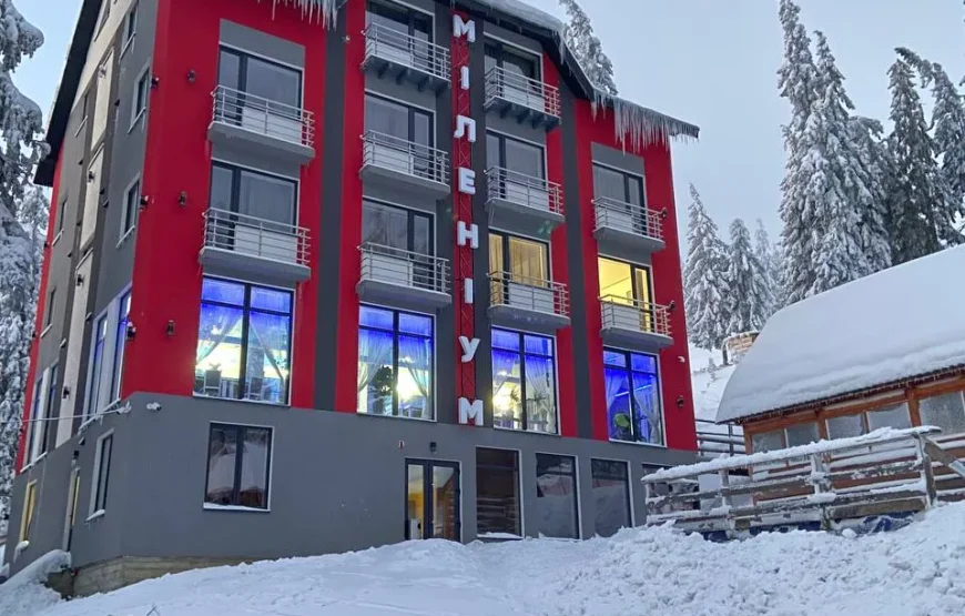 Готель “Міленіум”