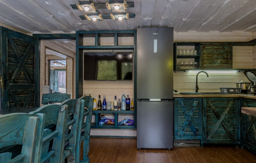 SPADOK Forest Villas — a large cottage near Synevyr that sleeps 13